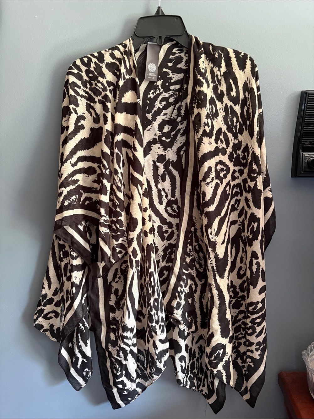 Vince Camuto Black and Cream Animal-Print Kimono Cardigan